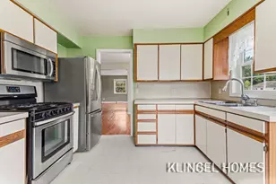 461 W Hile Rd, Muskegon, MI 49441 - Photo 9