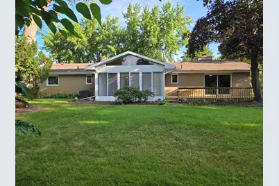 1970 S Valleyview Drive, Saint Joseph, MI 49085 - Photo 17