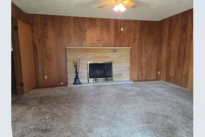 1970 S Valleyview Drive, Saint Joseph, MI 49085 - Photo 7
