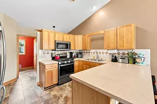 2913 Belle Meadow Dr SW, Byron Center, MI 49315 - Photo 19