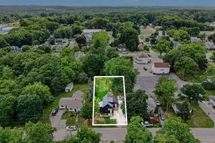 308 E Broadway St, Scottville, MI 49454 - Photo 33