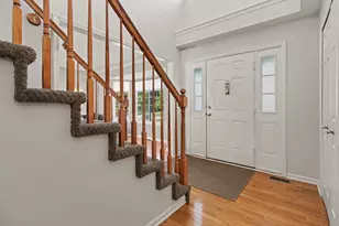 1452 Carston Ln, Chelsea, MI 48118 - Photo 5