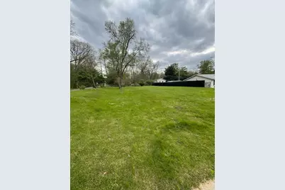 1660 Parkview Drive, Niles, MI 49120 - Photo 5