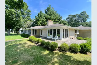 3007 Lakeshore Drive, Fennville, MI 49408 - Photo 3