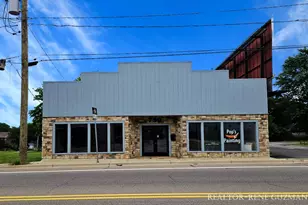 750 Capital Ave NE, Battle Creek, MI 49017 - Photo 1