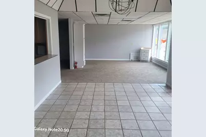 750 Capital Avenue NE, Battle Creek, MI 49017 - Photo 7