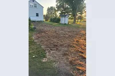 8279 Cronk Highway, Bellevue, MI 49021 - Photo 9