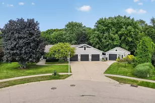 2827 Florence Dr SW, Wyoming, MI 49418 - Photo 49