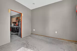 2827 Florence Dr SW, Wyoming, MI 49418 - Photo 47