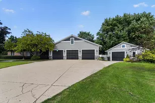 2827 Florence Dr SW, Wyoming, MI 49418 - Photo 1