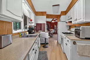 1916 Ackerson Lake Rd, Jackson, MI 49201 - Photo 11