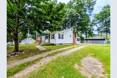 3918 Mapleleaf Road, Waterford, MI 48328 - Photo 41