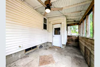 3918 Mapleleaf Road, Waterford, MI 48328 - Photo 31