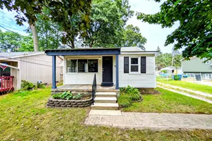 3918 Mapleleaf Rd, Waterford, MI 48328 - Photo 53