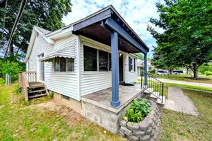 3918 Mapleleaf Rd, Waterford, MI 48328 - Photo 21