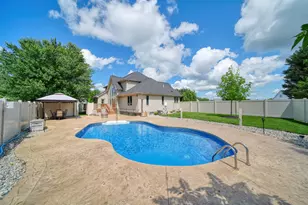 1245 Berkshire Ct, Adrian, MI 49221 - Photo 41