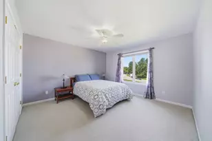 1245 Berkshire Ct, Adrian, MI 49221 - Photo 25