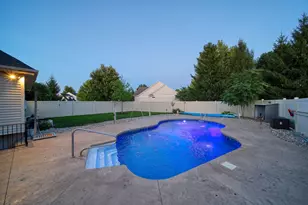 1245 Berkshire Ct, Adrian, MI 49221 - Photo 49