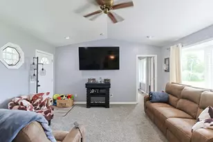 51770 Easy St, Paw Paw, MI 49079 - Photo 13