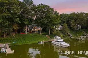 16107 Baird Ct, Spring Lake, MI 49456 - Photo 3