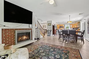 5036 Anderson Dr, Coloma, MI 49038 - Photo 7