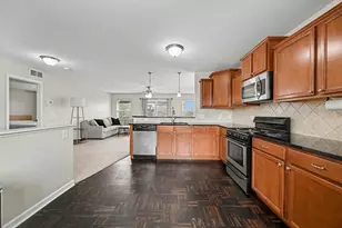 9217 Country View Dr, Ypsilanti, MI 48197 - Photo 5
