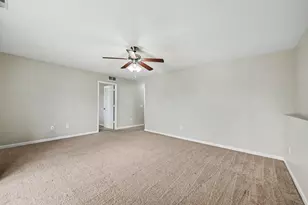 9217 Country View Dr, Ypsilanti, MI 48197 - Photo 11