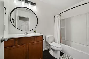9217 Country View Dr, Ypsilanti, MI 48197 - Photo 13