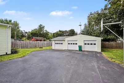 237 24th Street N, Battle Creek, MI 49037 - Photo 21