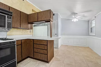 237 24th Street N, Battle Creek, MI 49037 - Photo 13