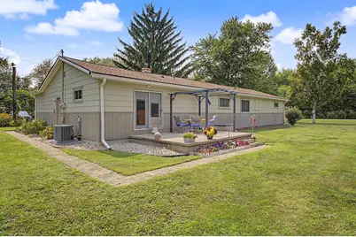7676 Southmoor Drive, Monroe, MI 48161 - Photo 9