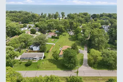 7676 Southmoor Drive, Monroe, MI 48161 - Photo 37