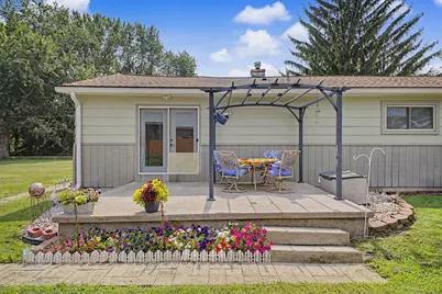 7676 Southmoor Drive, Monroe, MI 48161 - Photo 7
