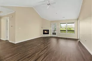 1579 Oakfield Dr, Ann Arbor, MI 48108 - Photo 3