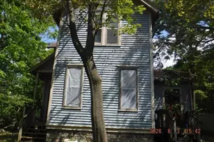 801 Oakland Dr, Kalamazoo, MI 49008 - Photo 1