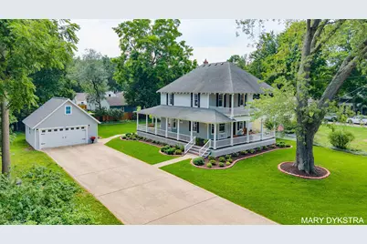 1718 Summit Street, Holland, MI 49423 - Photo 1