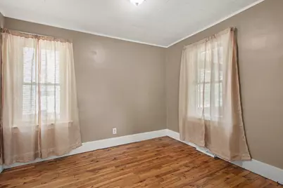 23115 Berdeno Avenue, Hazel Park, MI 48030 - Photo 9