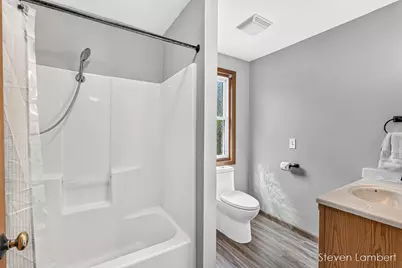 6499 Oakwood Drive, Delton, MI 49046 - Photo 15