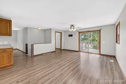 6499 Oakwood Drive, Delton, MI 49046 - Photo 5