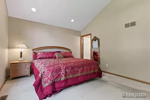 4808 Paramount Dr NE, Grand Rapids, MI 49525 - Photo 9