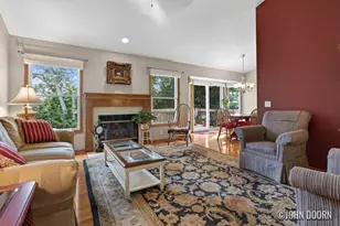 4808 Paramount Dr NE, Grand Rapids, MI 49525 - Photo 3