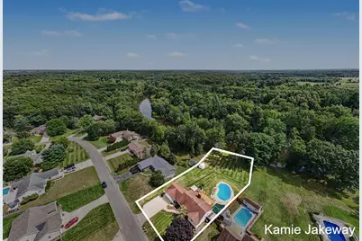 8835 Hebert Drive, Greenville, MI 48838 - Photo 7