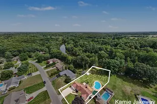 8835 Hebert Dr, Greenville, MI 48838 - Photo 7