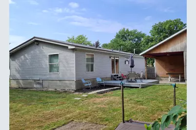 931 W Barney Avenue, Muskegon, MI 49441 - Photo 3