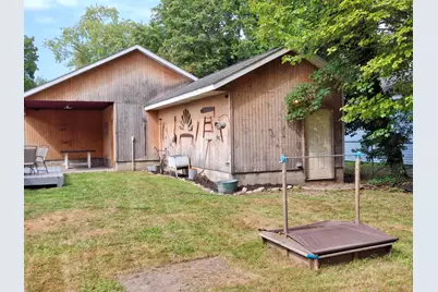 931 W Barney Avenue, Muskegon, MI 49441 - Photo 39