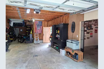 931 W Barney Avenue, Muskegon, MI 49441 - Photo 35