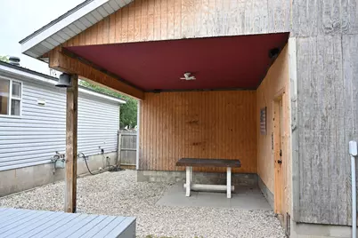 931 W Barney Avenue, Muskegon, MI 49441 - Photo 7