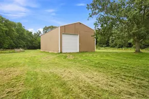 5530 Buffalo Rd, Buchanan, MI 49107 - Photo 9
