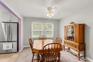 8330 Valleywood Ln, Portage, MI 49024 - Photo 9