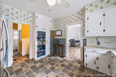 513 Spring Avenue NE, Grand Rapids, MI 49503 - Photo 13